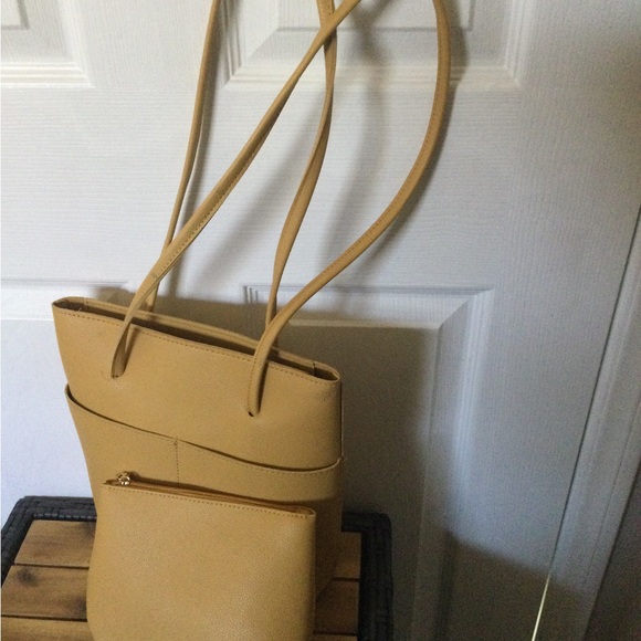 Handbag with Zippered Bag Insert - Picture 2 of 5